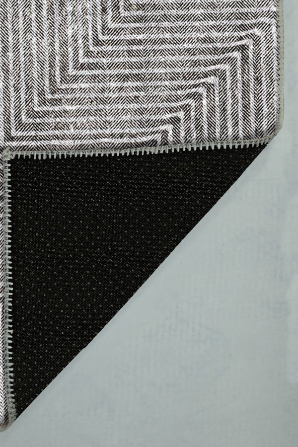 Upsala İskandinav Desenli Pamuk Tabanlı Yıkanabilen Kaydırmaz Antibakteriyel Şönil Salon Halısı