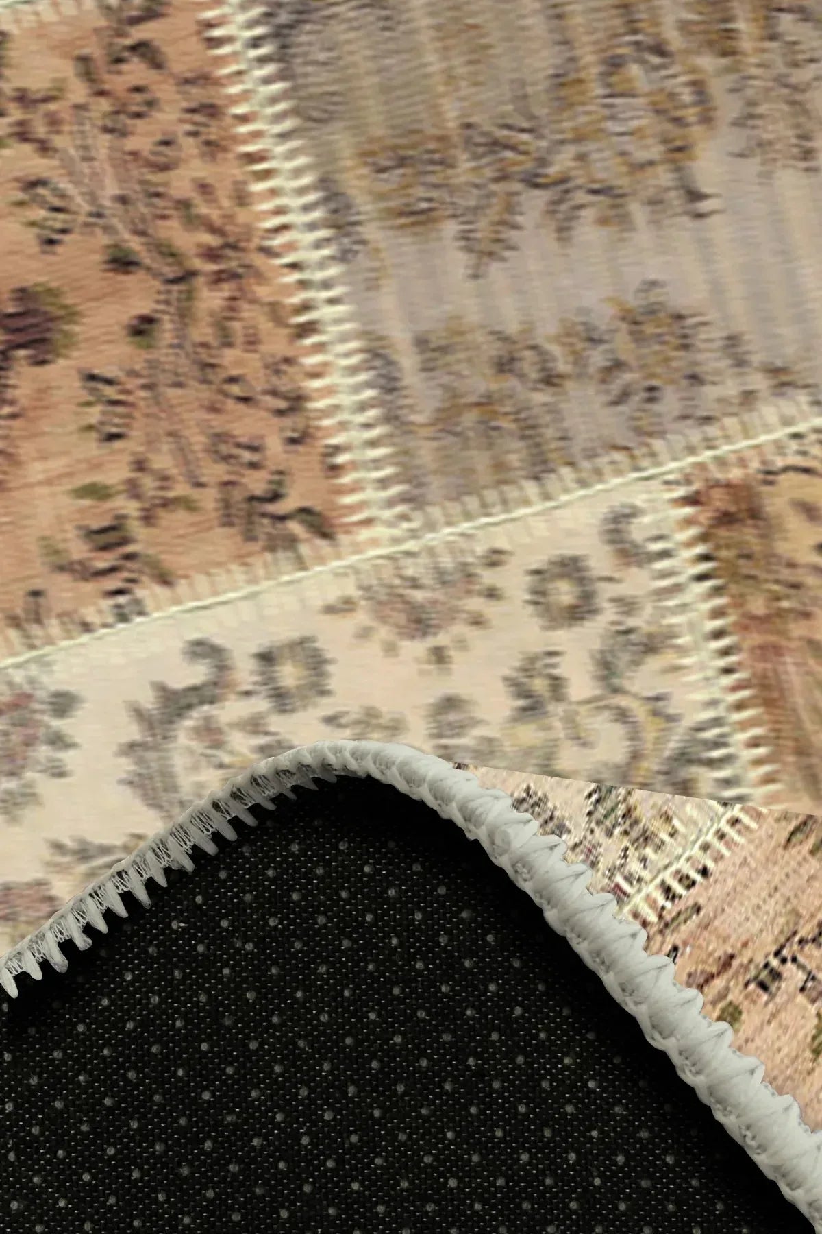 Serene Patchwork Desenli Pamuk Tabanlı Yıkanabilen Kaydırmaz Antibakteriyel Şönil Salon Halısı - Aydahome